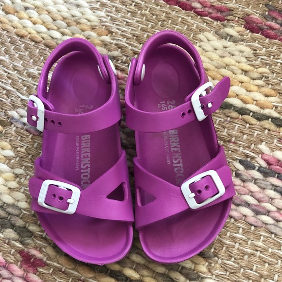 pink jelly birkenstocks